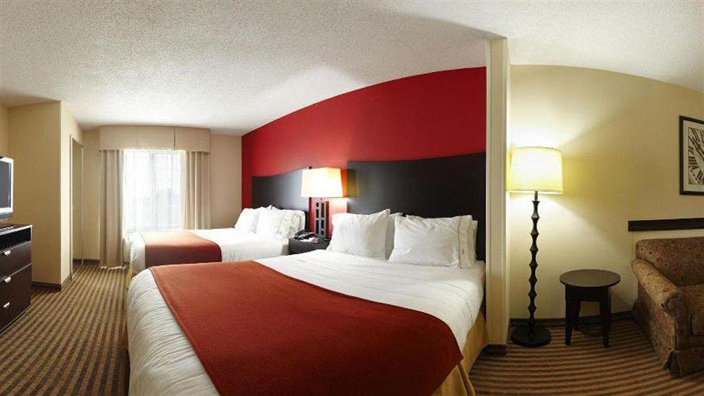 Holiday Inn Express Atmore By Ihg Экстерьер фото