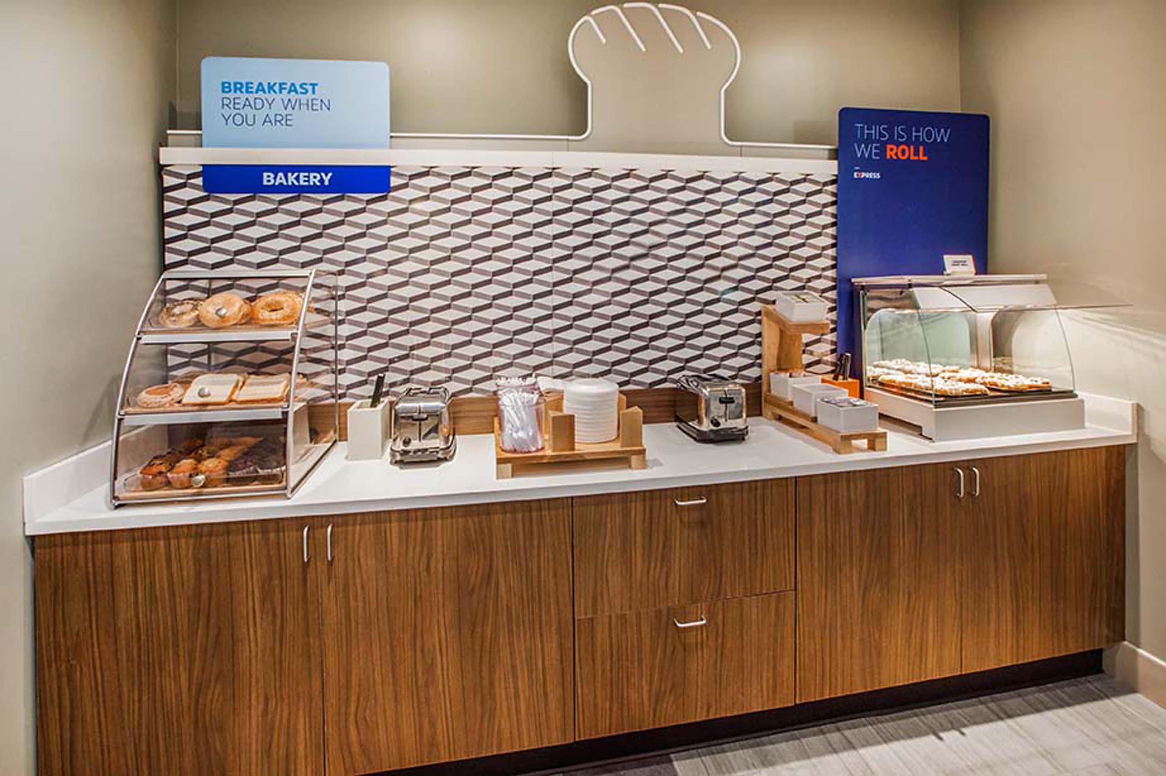 Holiday Inn Express Atmore By Ihg Экстерьер фото